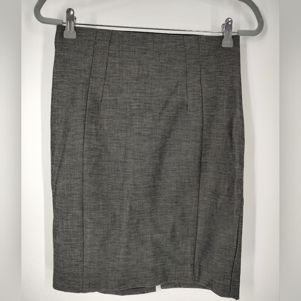 Great Condition! Express Grey Office Skirt With Slit Size 4